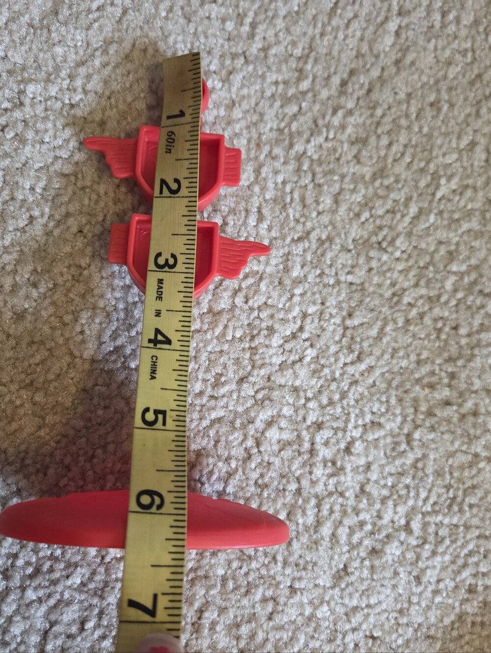 2012 Mike The Knight Glendragon Castle Replacement Red Shield Stand Toy Accessor - Picture 9 of 11